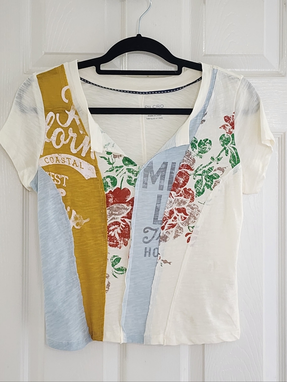 Pilcro Cream V-Neck Tee with Gold, Light Blue & Multicolor Floral